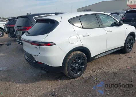 2024 Dodge Hornet R/T Eawd из США, поврежденный, VIN ZACPDFCW8R3A30352